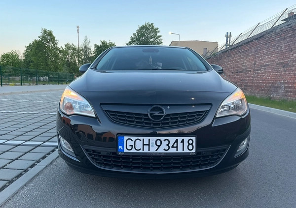 Opel Astra cena 22300 przebieg: 189300, rok produkcji 2010 z Chojnice małe 379